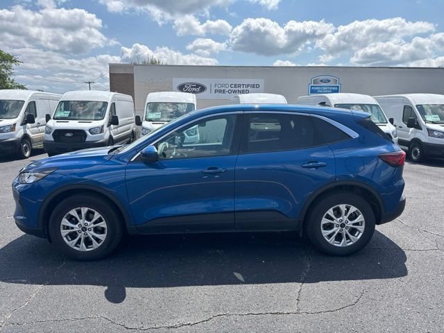 Used 2023 Ford Escape Active w/ Tech Pack #2 AWD/4WD image 8