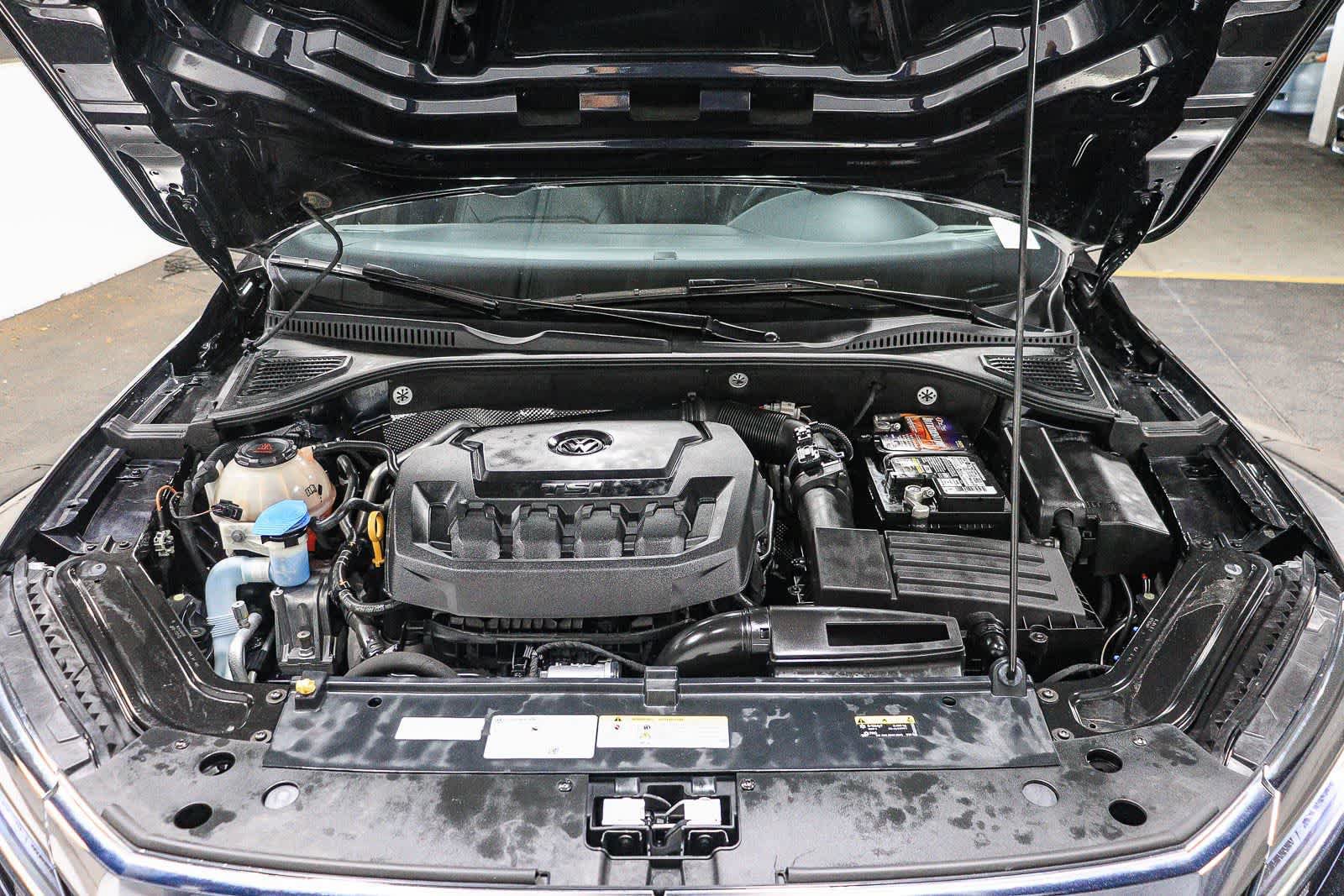 Used 2022 Volkswagen Passat 2.0T R-Line FWD image 28