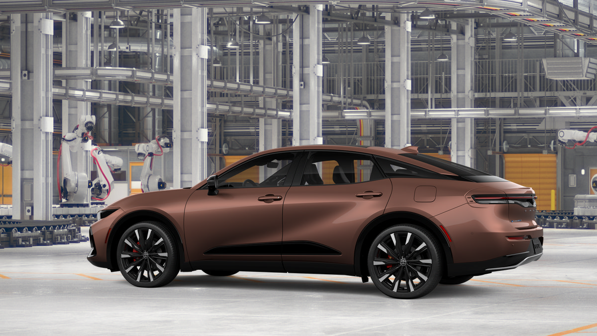 New 2027 Toyota Crown Platinum AWD/4WD image 5
