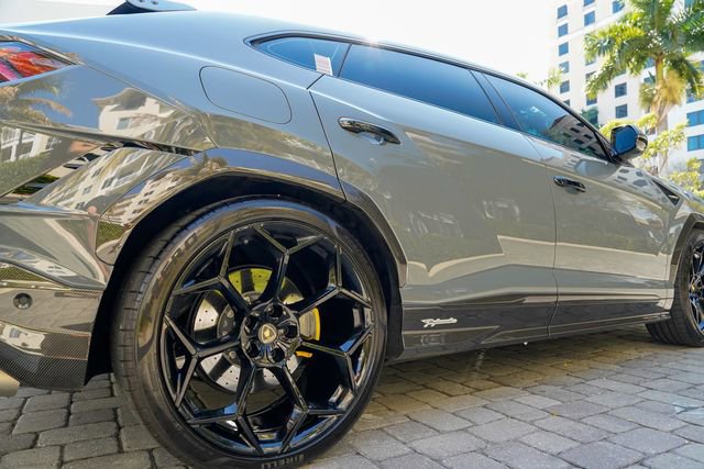 Used 2023 Lamborghini Urus Performante image 30