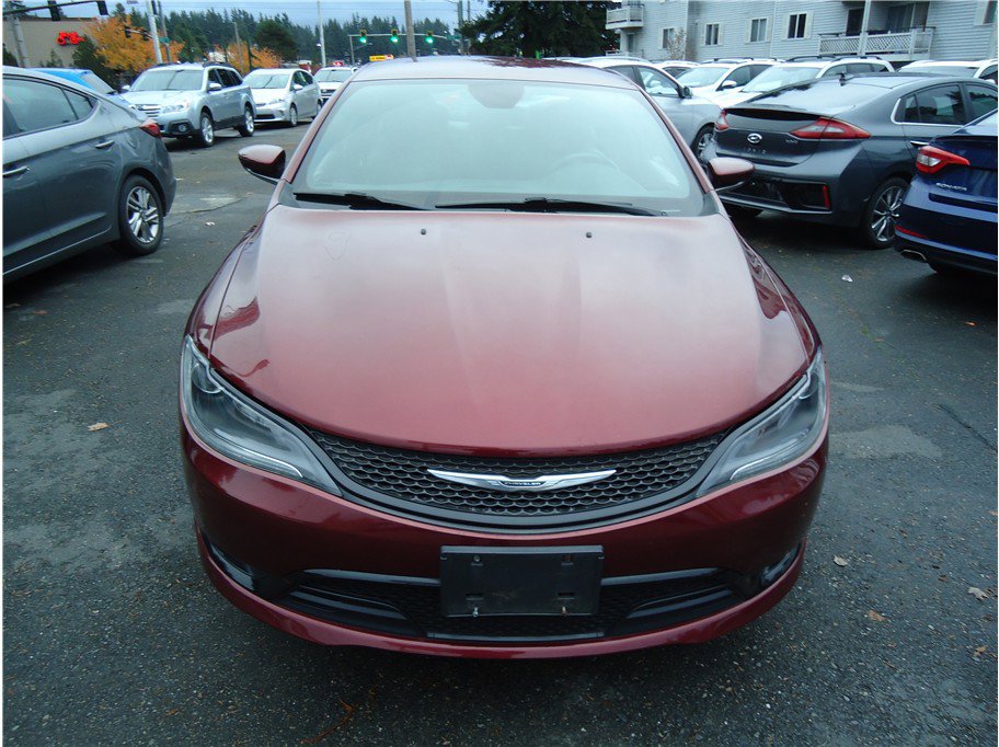 Used 2015 Chrysler 200 S w/ Navigation & Sound Group I image 2