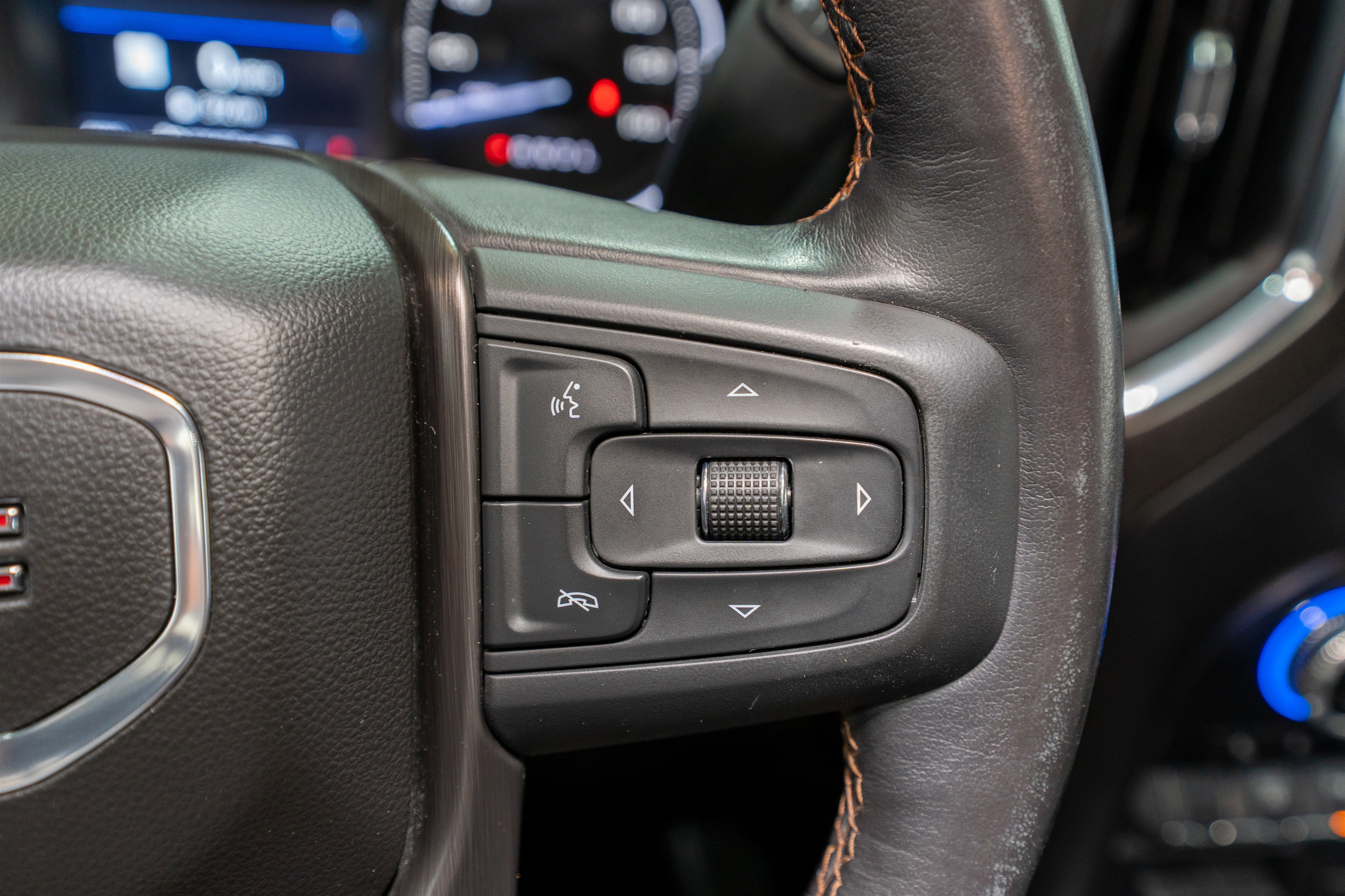 Used 2022 GMC Sierra 2500 AT4 w/ AT4 Preferred Package image 32