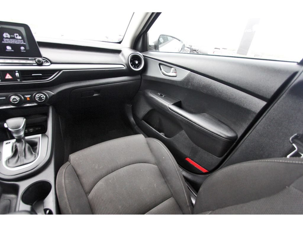 Used 2021 Kia Forte LXS FWD image 11