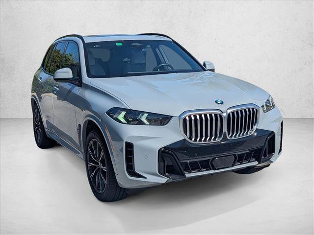 Certified 2024 BMW X5 sDrive40i w/ M Sport Package image 3