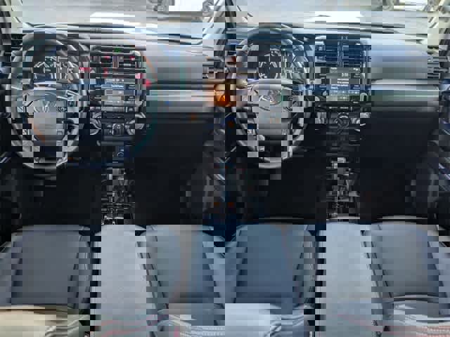 Used 2021 Toyota 4Runner Venture image 16