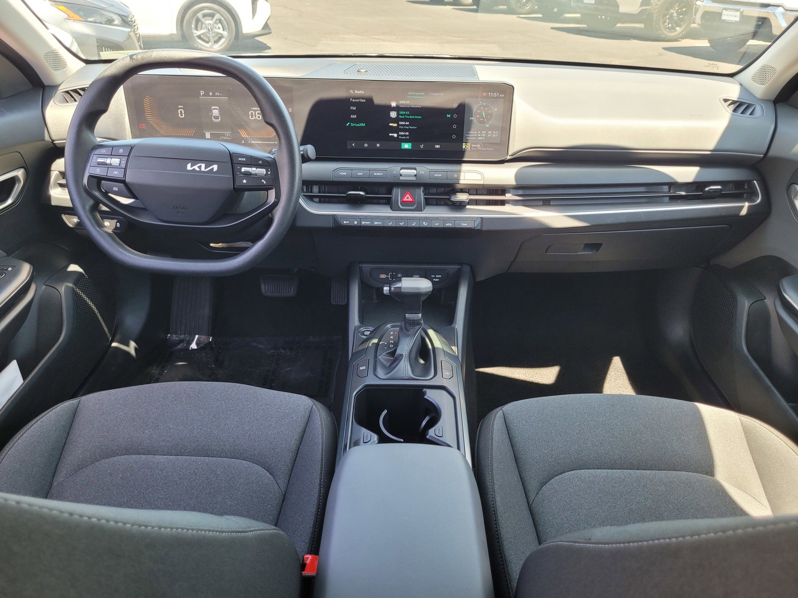 Used 2025 Kia K4 FWD image 15