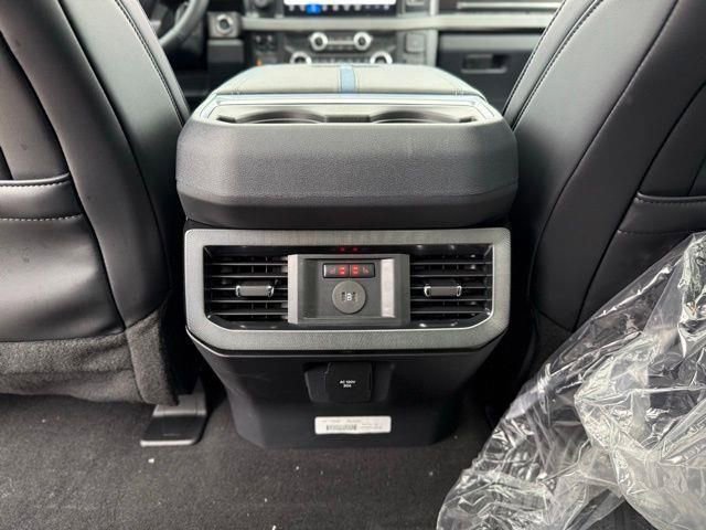 New 2026 Ford F450 4x4 Crew Cab Super Duty image 30