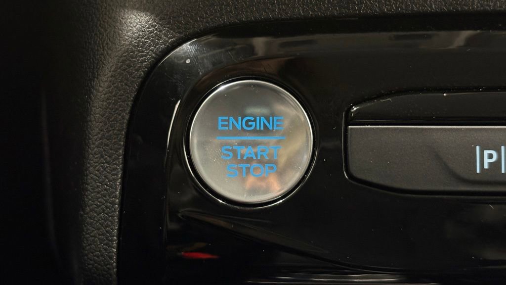 New 2025 Ford Escape SE w/ PHEV Premium Package image 36