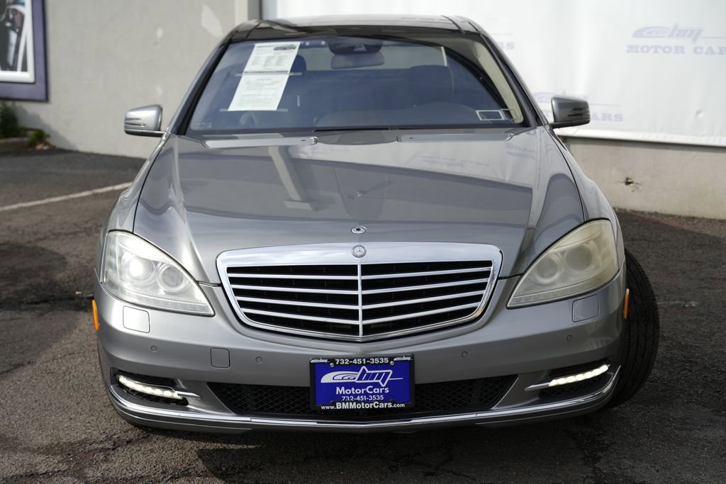 Used 2011 Mercedes-Benz S 550 4MATIC image 7