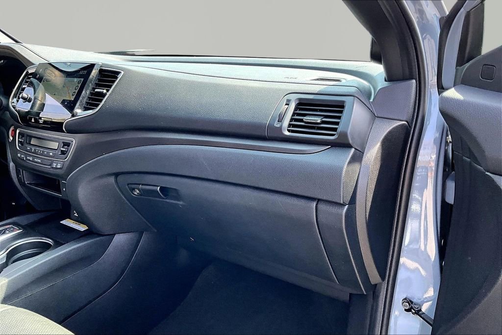 Certified 2022 Honda Passport TrailSport image 18