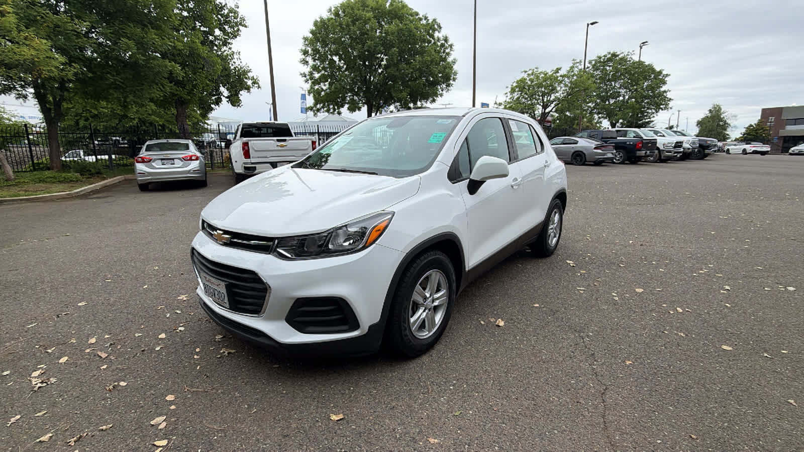 Used 2020 Chevrolet Trax LS FWD image 1