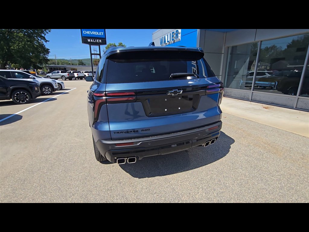 New 2026 Chevrolet Traverse LT w/ Midnight/Sport Edition image 7
