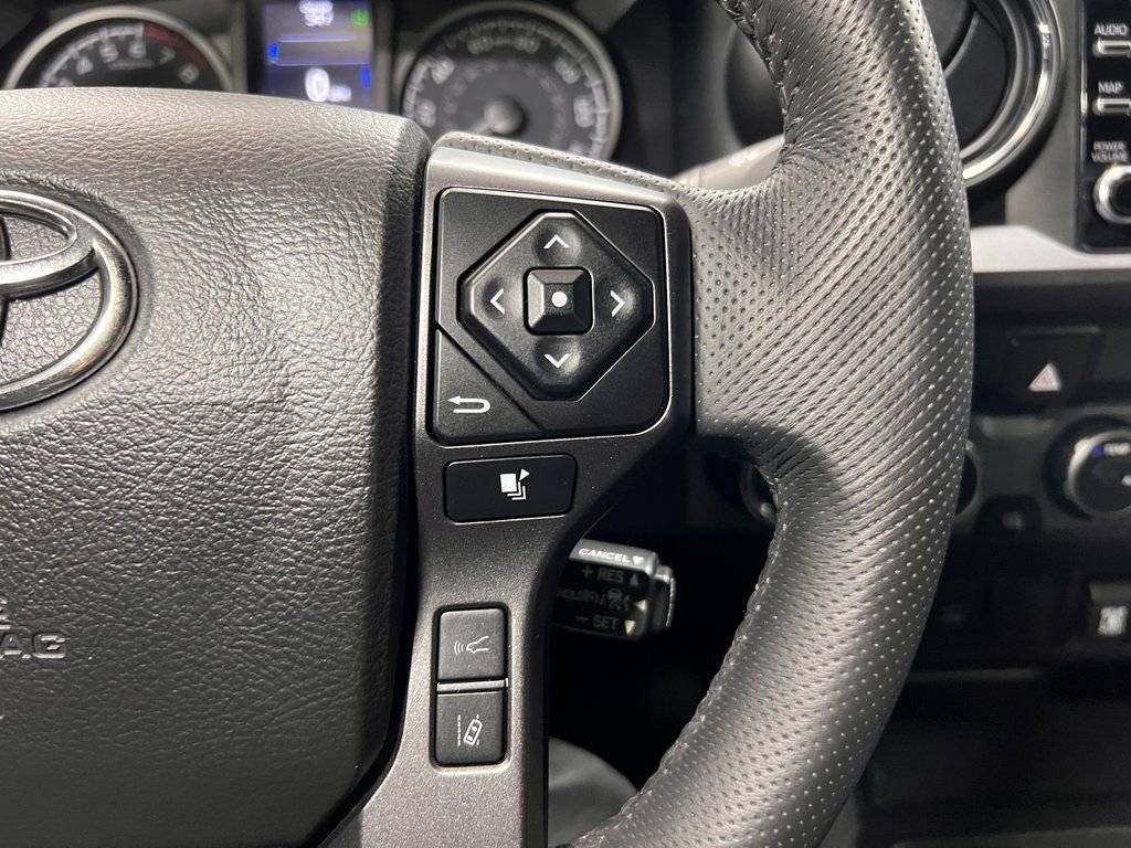 Used 2023 Toyota Tacoma TRD Sport image 15