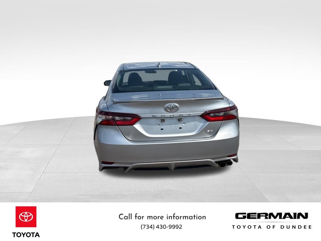 Used 2023 Toyota Camry SE image 7