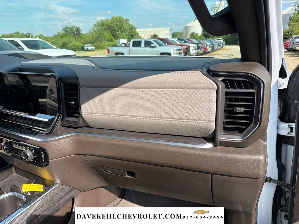 Used 2026 Chevrolet Silverado 1500 LTZ w/ LTZ Premium Package AWD/4WD image 26