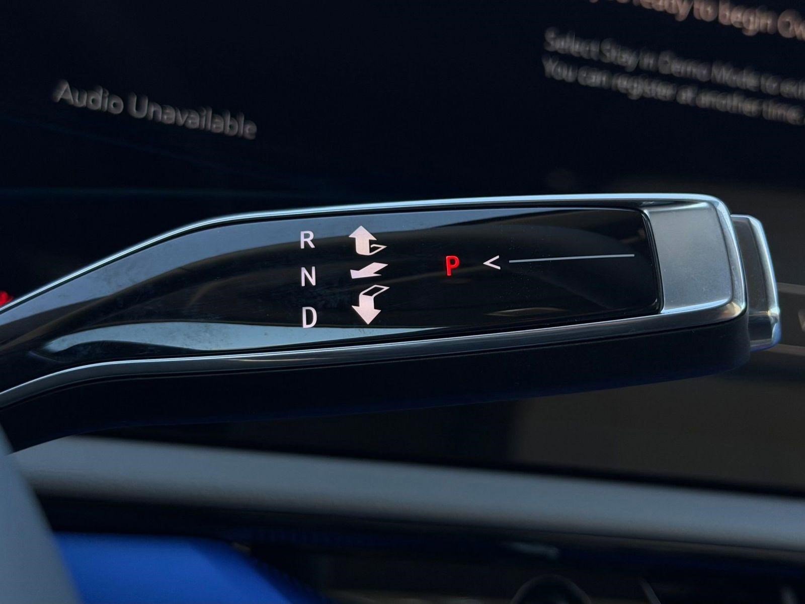 New 2026 Cadillac Optiq Luxury 1 image 23