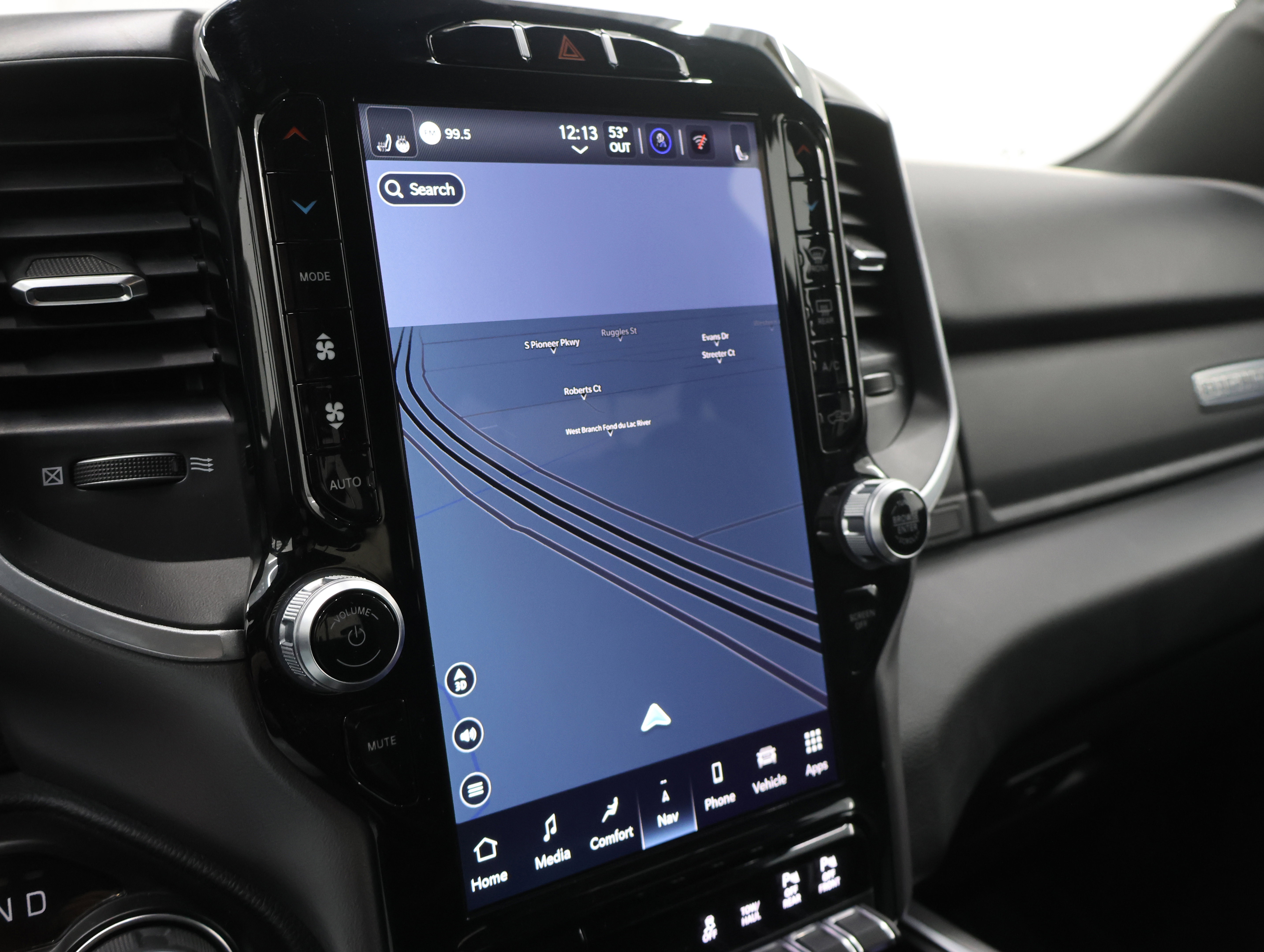 Used 2023 RAM 1500 Big Horn image 11