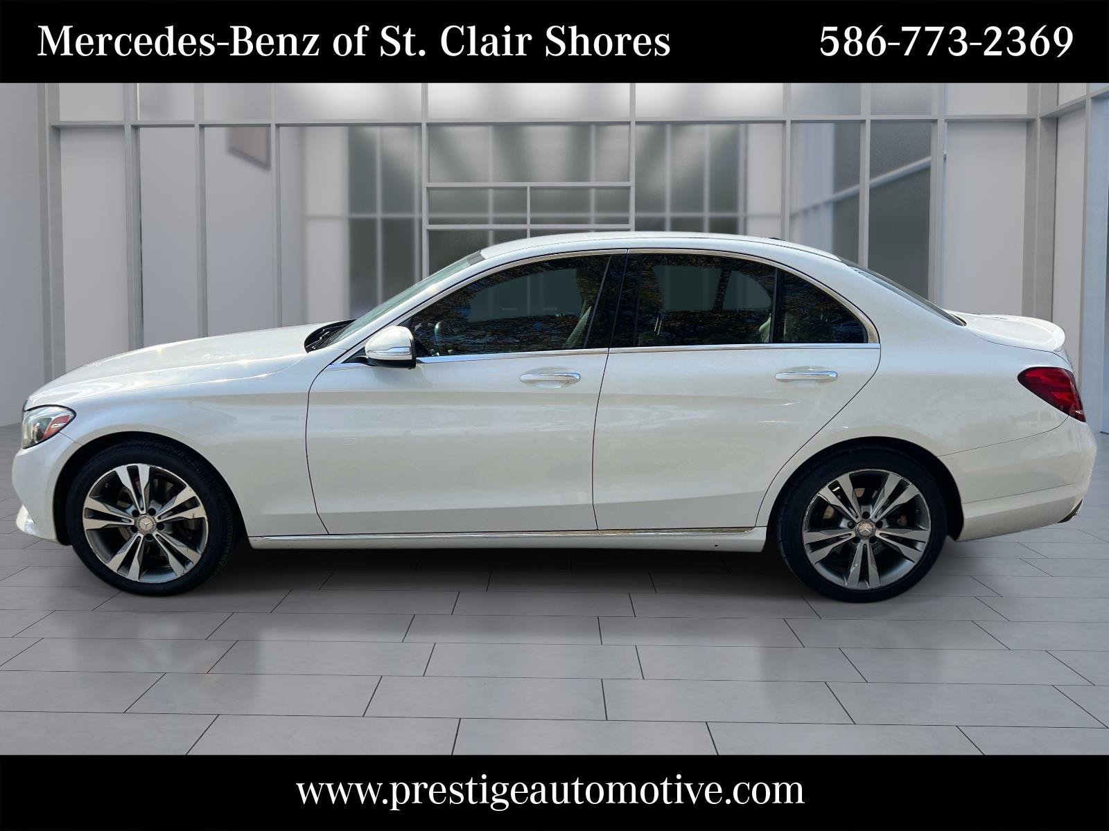 Used 2015 Mercedes-Benz C 300 Sedan image 2
