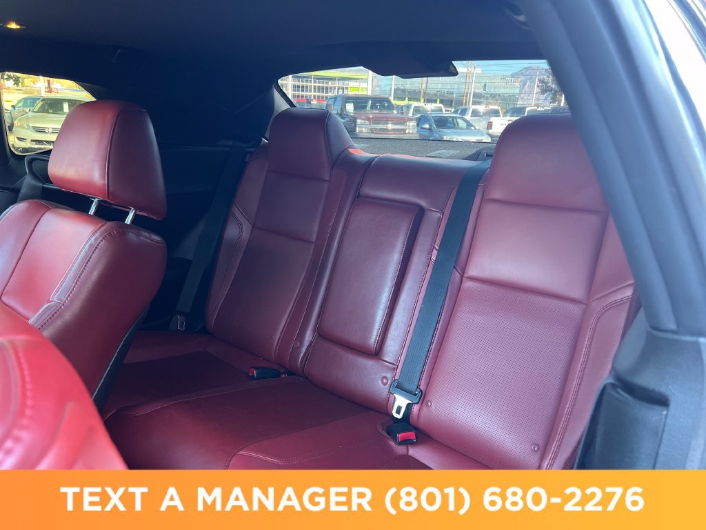 Used 2019 Dodge Challenger SXT w/ Plus Package RWD image 13