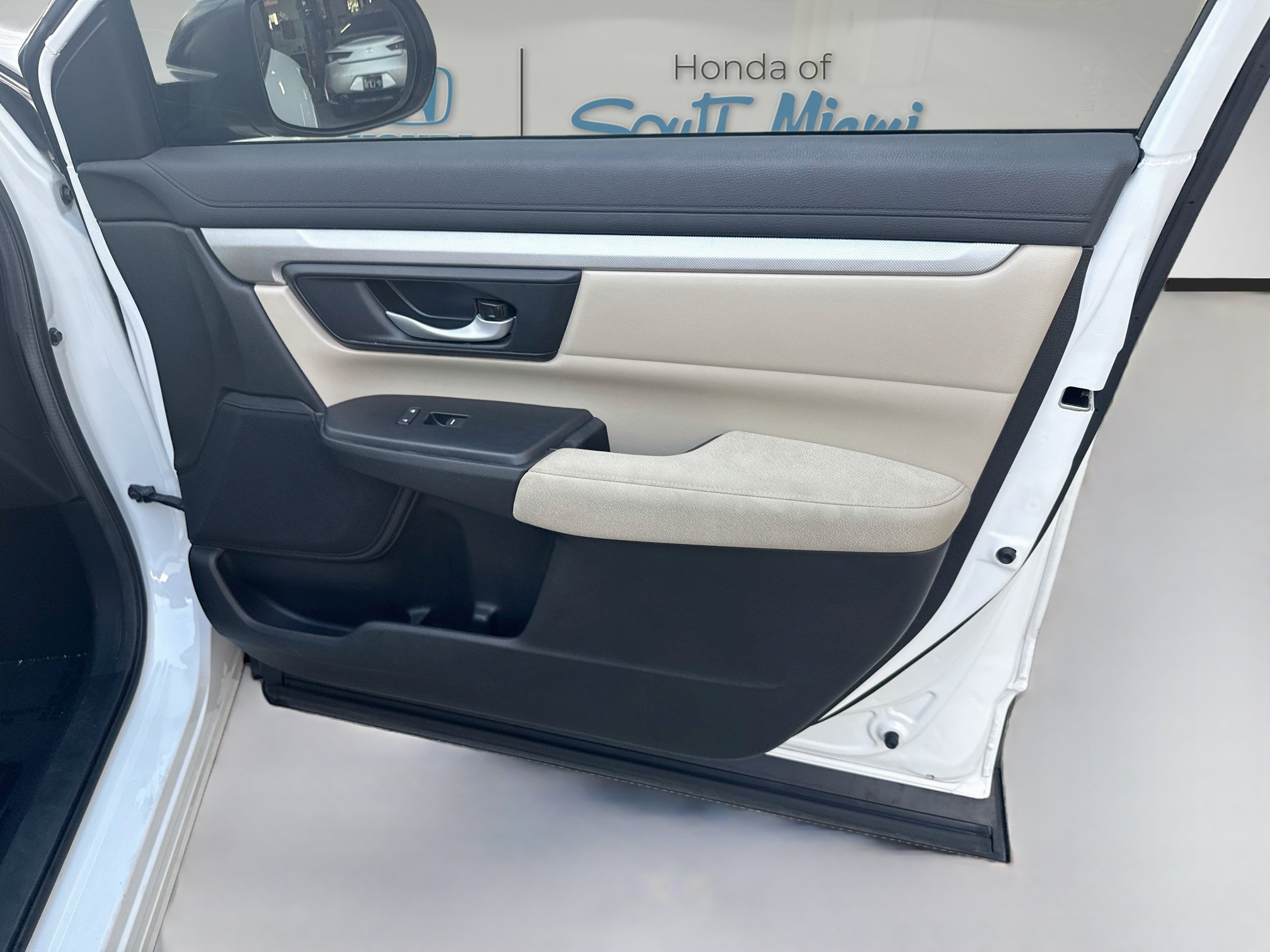 Certified 2019 Honda CR-V LX image 30