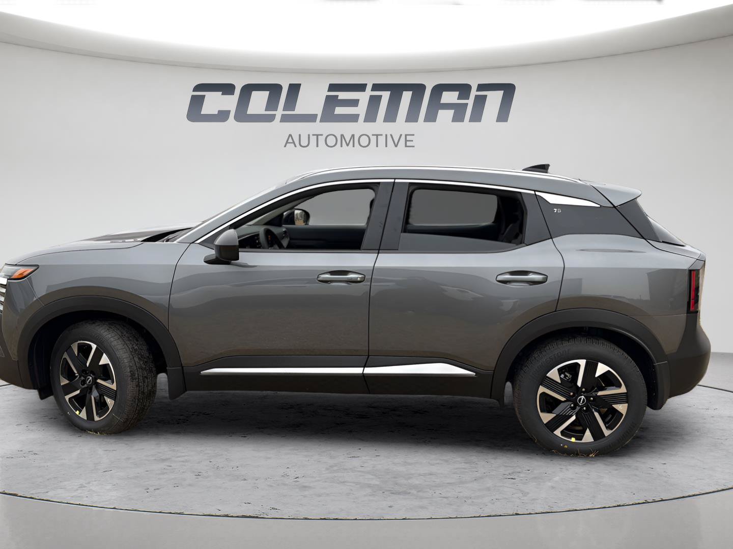 New 2026 Nissan Kicks SV w/ SV Premium Package AWD/4WD image 2