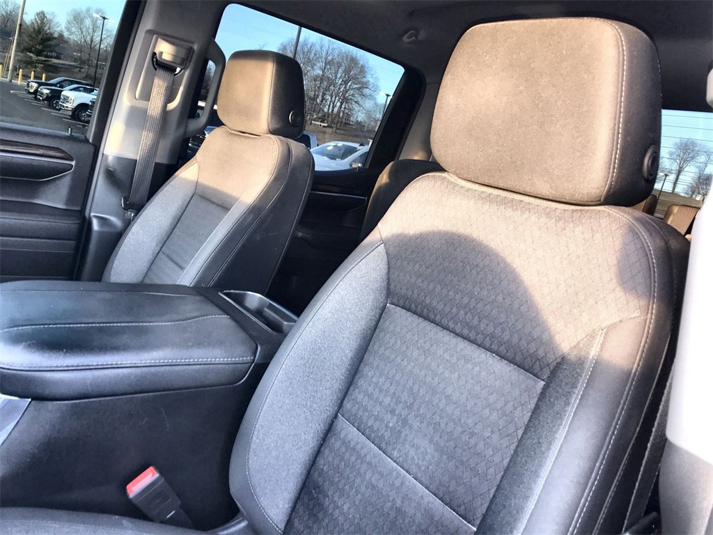 Used 2023 Chevrolet Silverado 1500 RST image 11