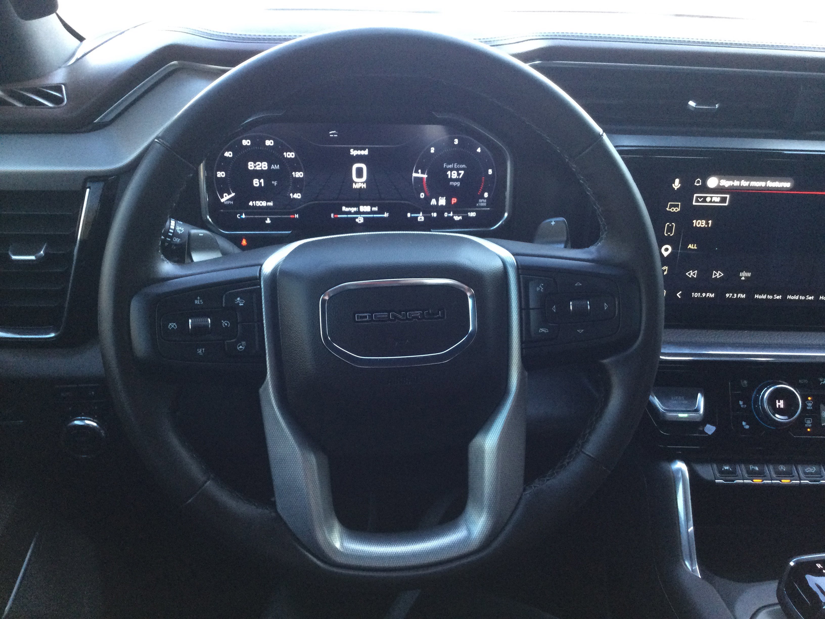 Used 2024 GMC Sierra 1500 Denali w/ Technology Package AWD/4WD image 22