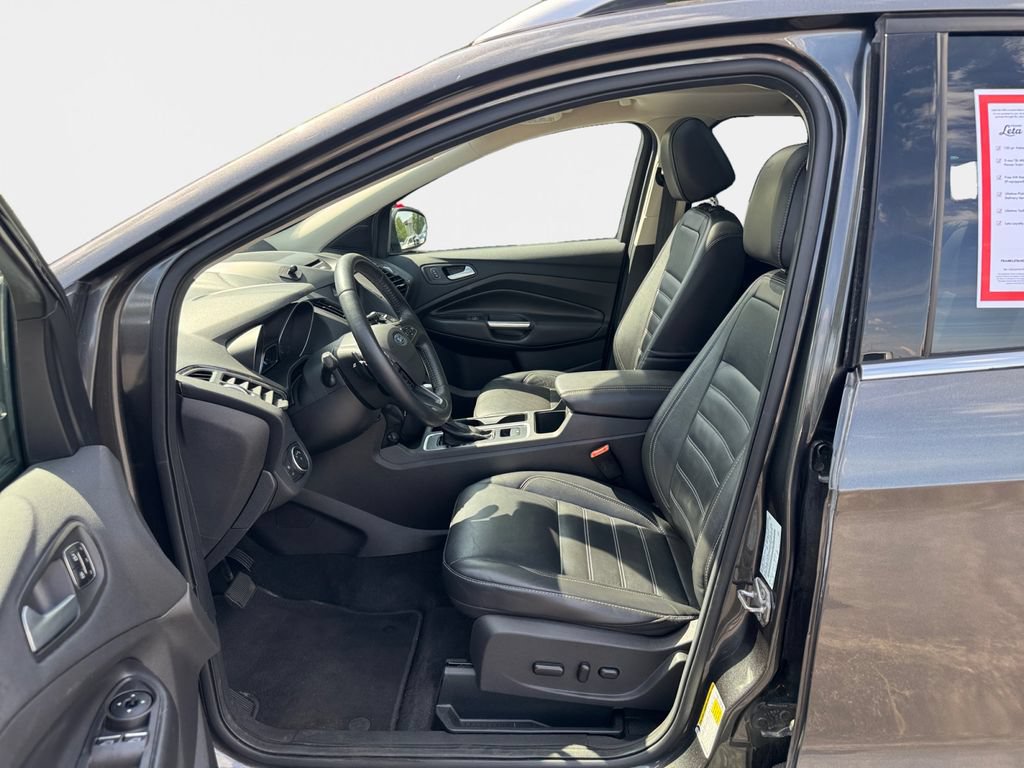 Used 2017 Ford Escape Titanium FWD image 12