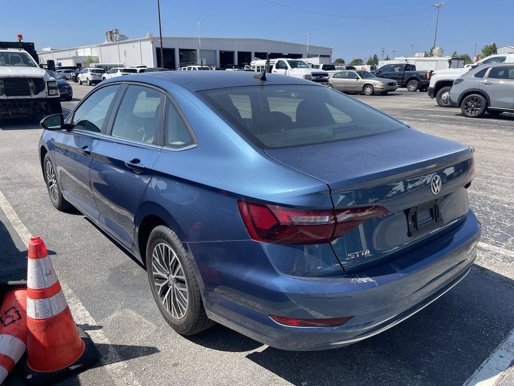 Used 2021 Volkswagen Jetta SE FWD image 9