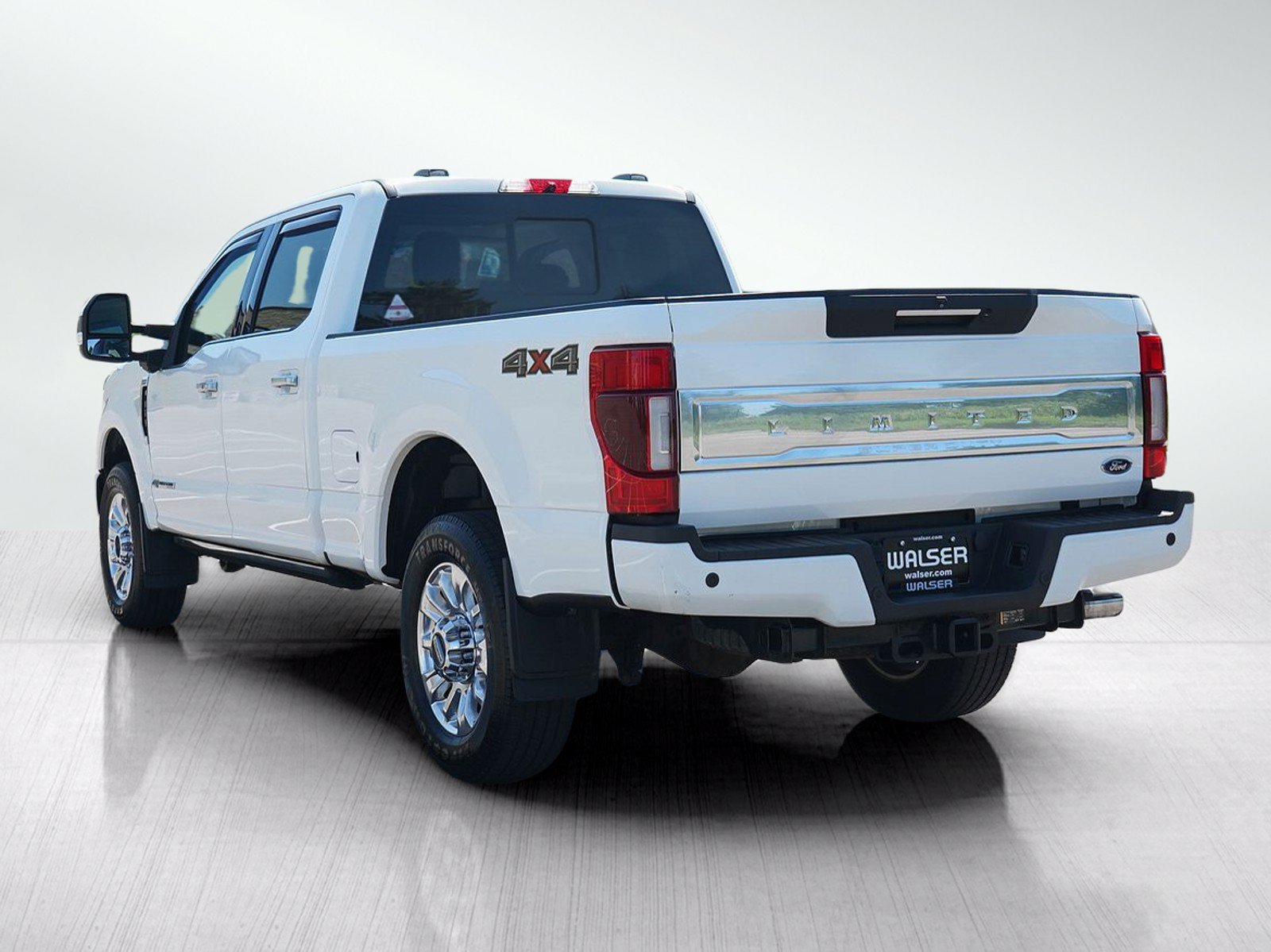 Used 2020 Ford F350 Limited AWD/4WD image 3