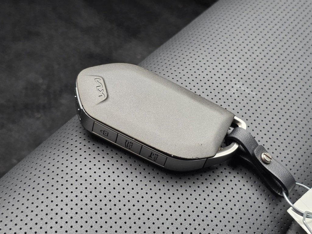 Used 2025 Kia K5 GT-Line image 37