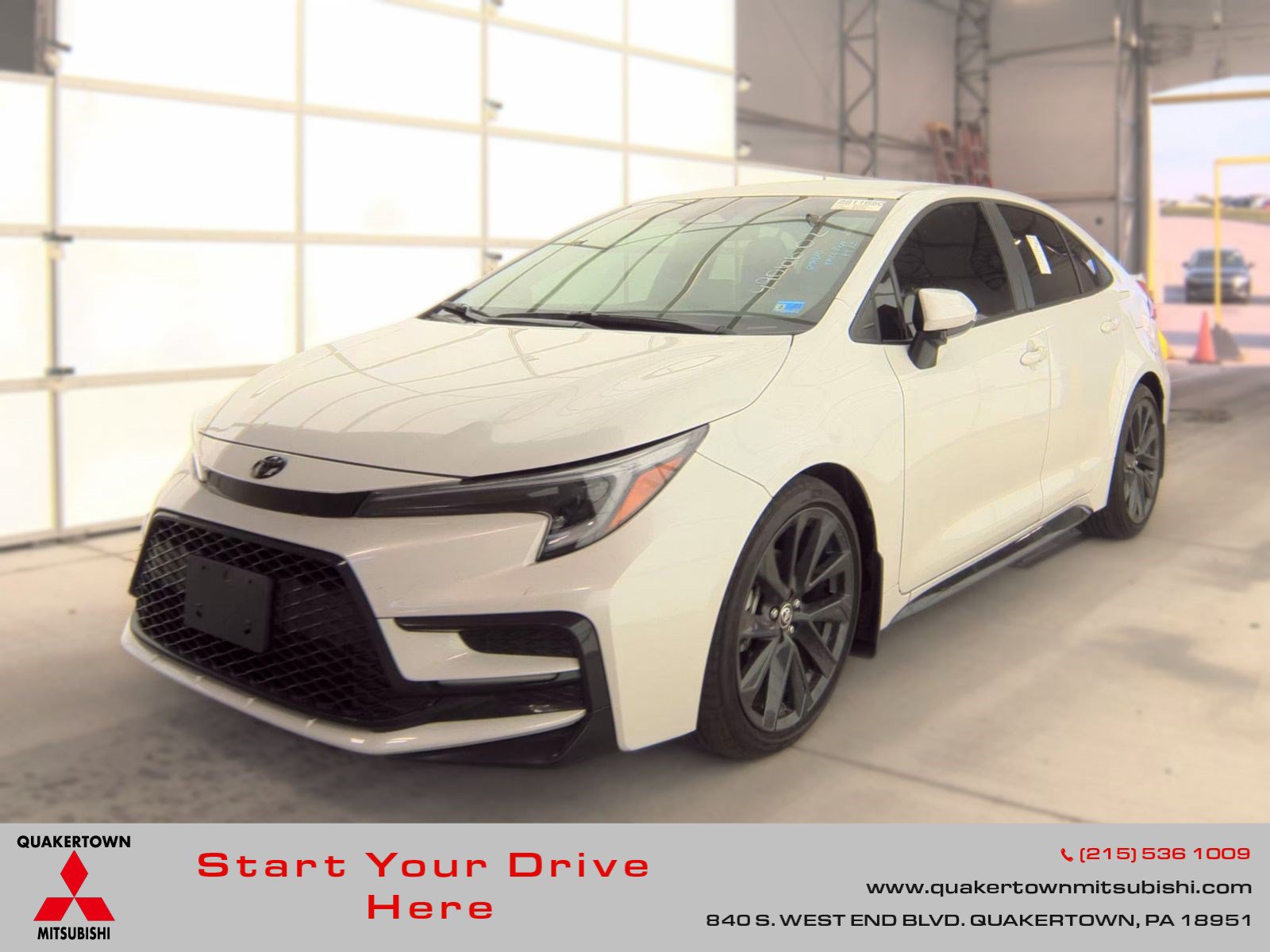 Used 2026 Toyota Corolla SE w/ SE Package FWD image 1