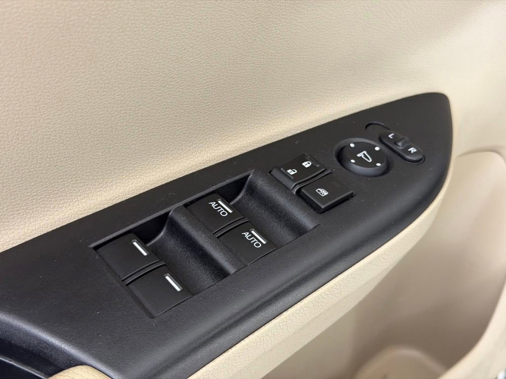 Used 2015 Honda Accord EX-L image 22