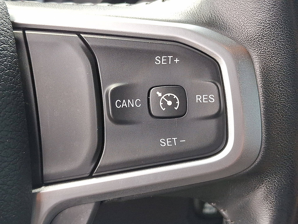 Used 2023 RAM 1500 Big Horn AWD/4WD image 24