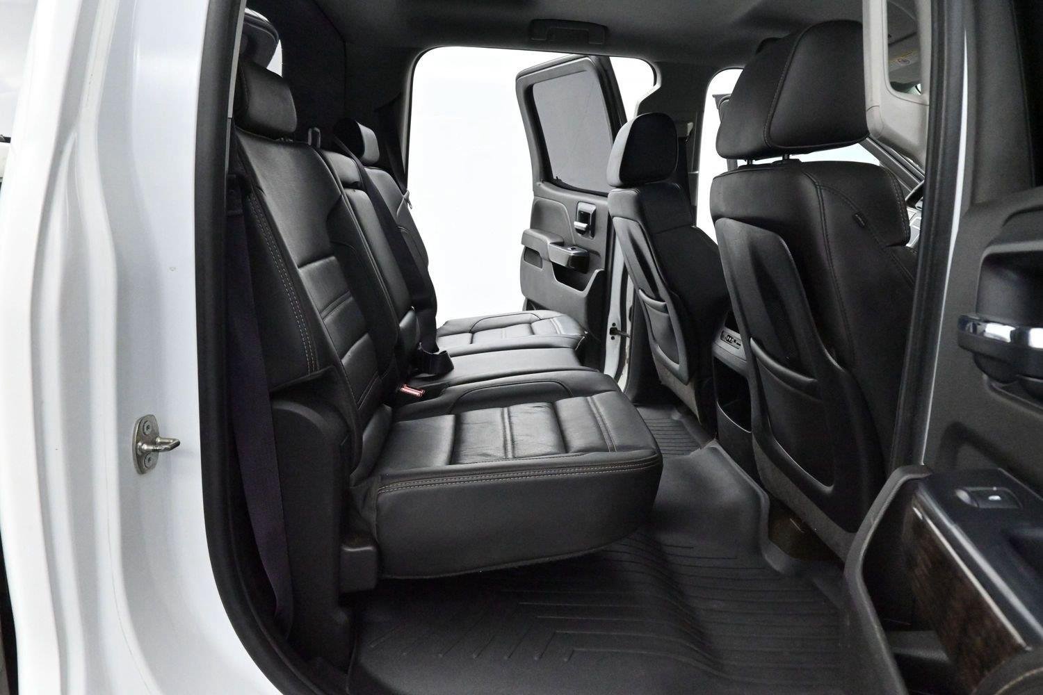 Used 2015 GMC Sierra 2500 Denali w/ Duramax Plus Package AWD/4WD image 34
