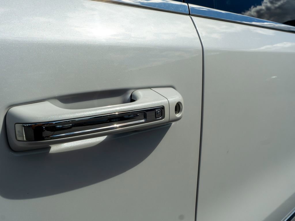 Used 2021 RAM 1500 Limited image 10