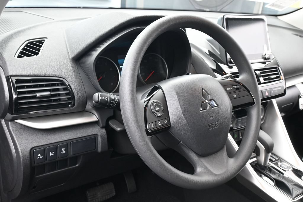 New 2026 Mitsubishi Eclipse Cross LE AWD/4WD image 14