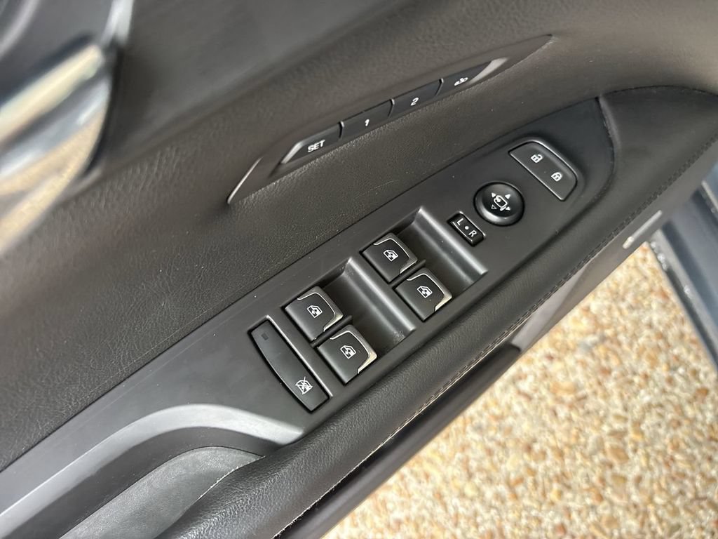 Certified 2019 Cadillac CT6 Luxury w/ Driver Awareness Package AWD/4WD image 24