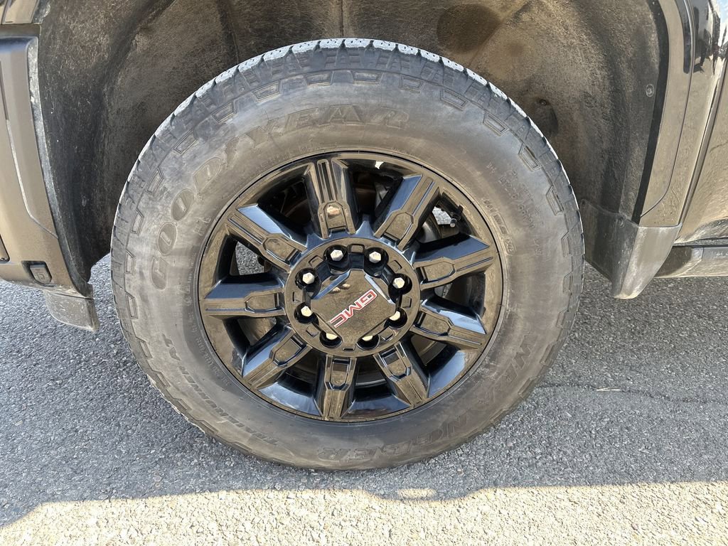 Used 2024 GMC Sierra 3500 AT4 w/ AT4 Premium Plus Package image 22