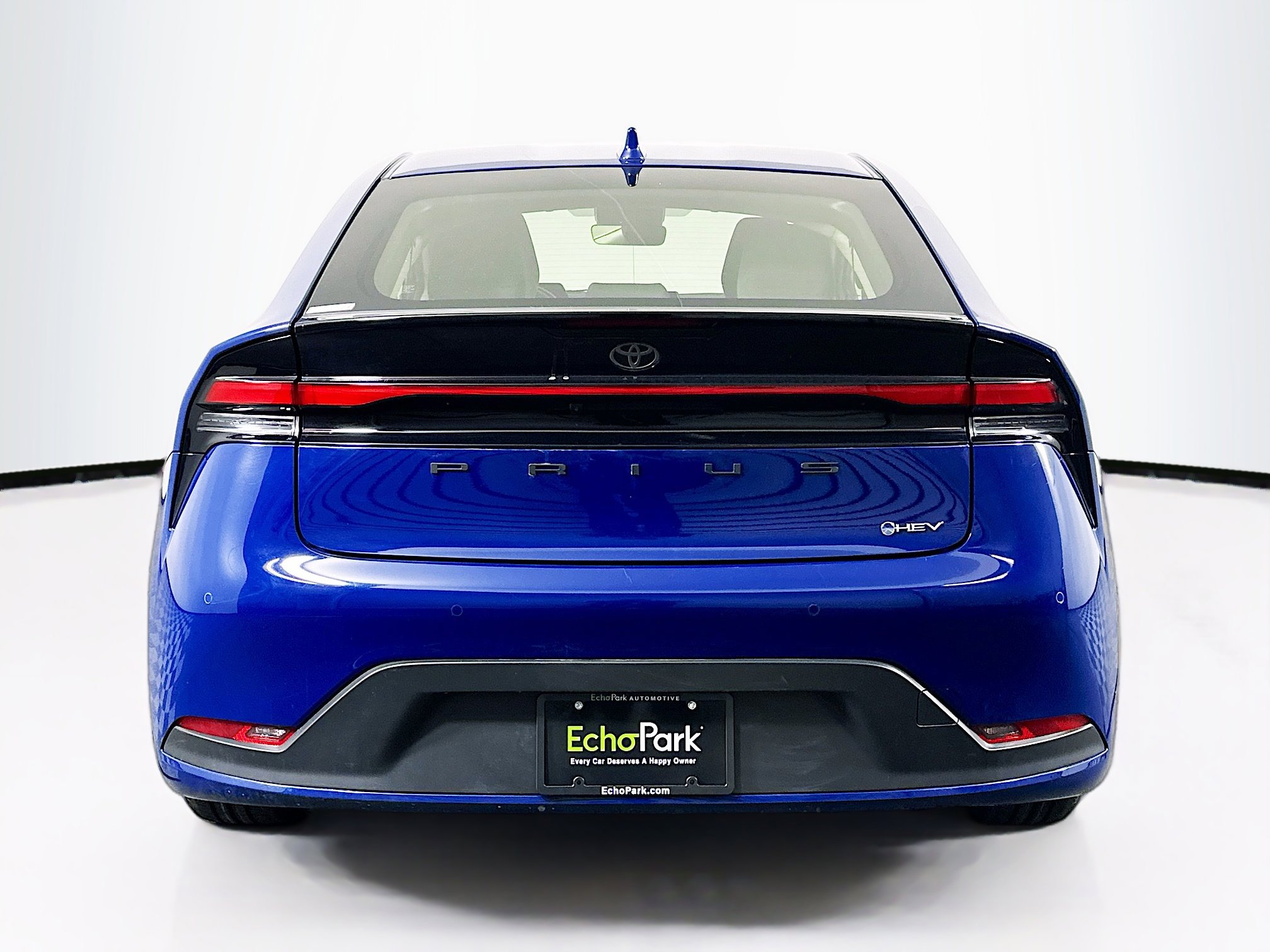Used 2024 Toyota Prius LE image 7