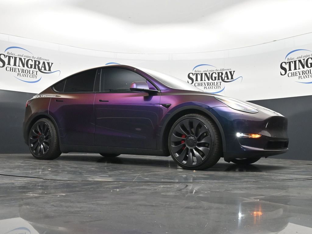 Used 2022 Tesla Model Y Performance AWD/4WD image 26