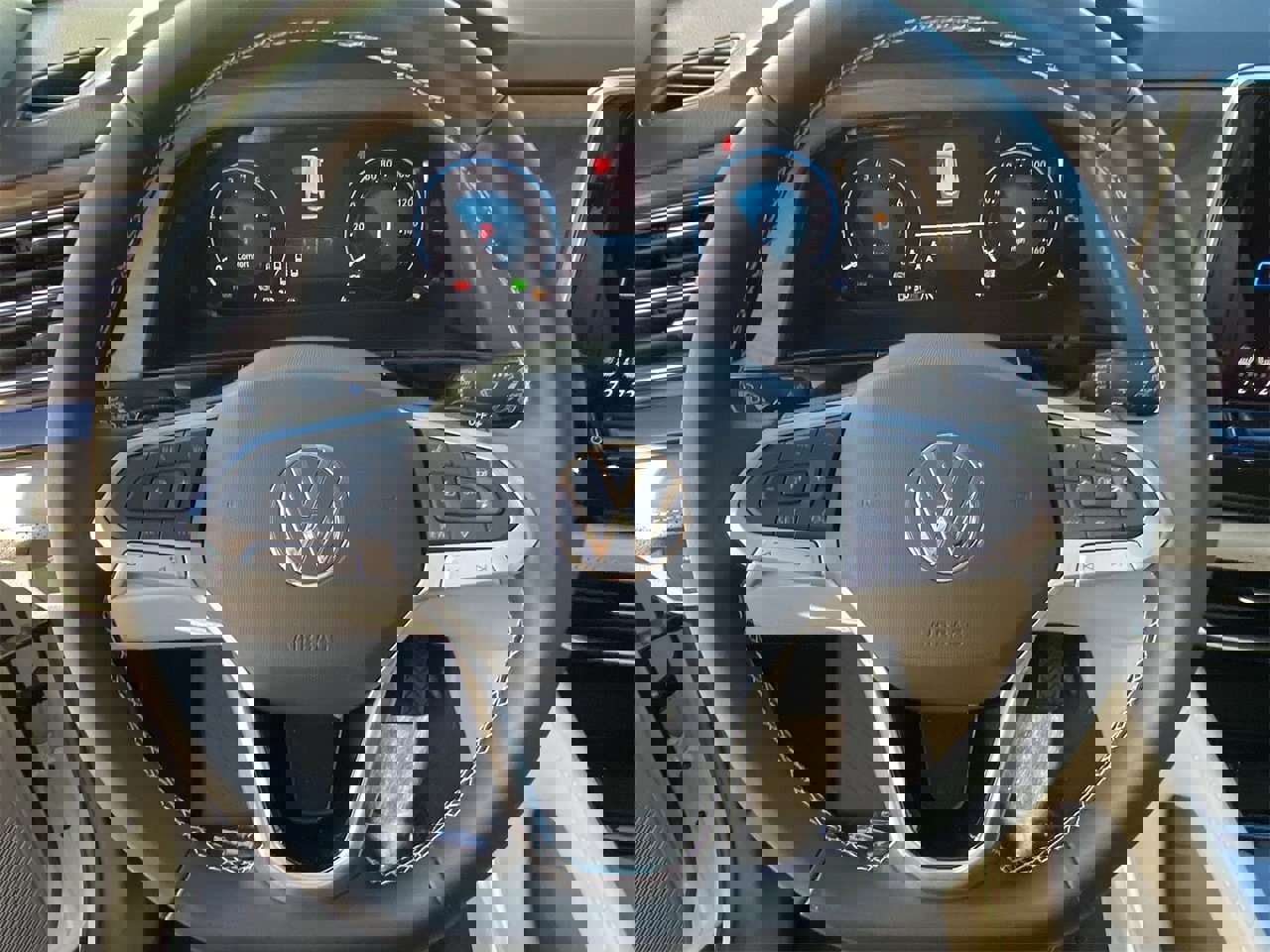 New 2026 Volkswagen Atlas SE image 18