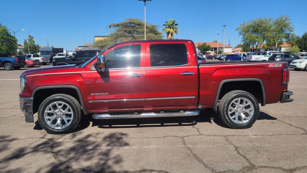 Used 2017 GMC Sierra 1500 SLT w/ SLT Premium Package AWD/4WD image 5