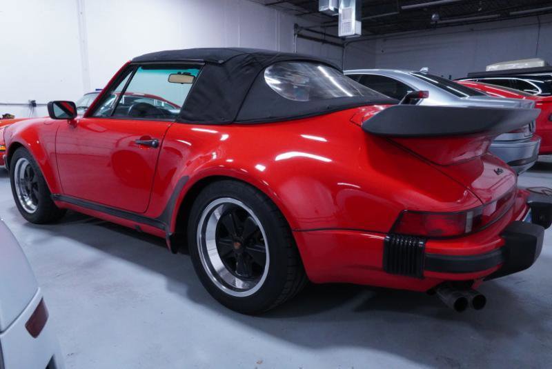 Used 1988 Porsche 911 Carrera RWD image 35