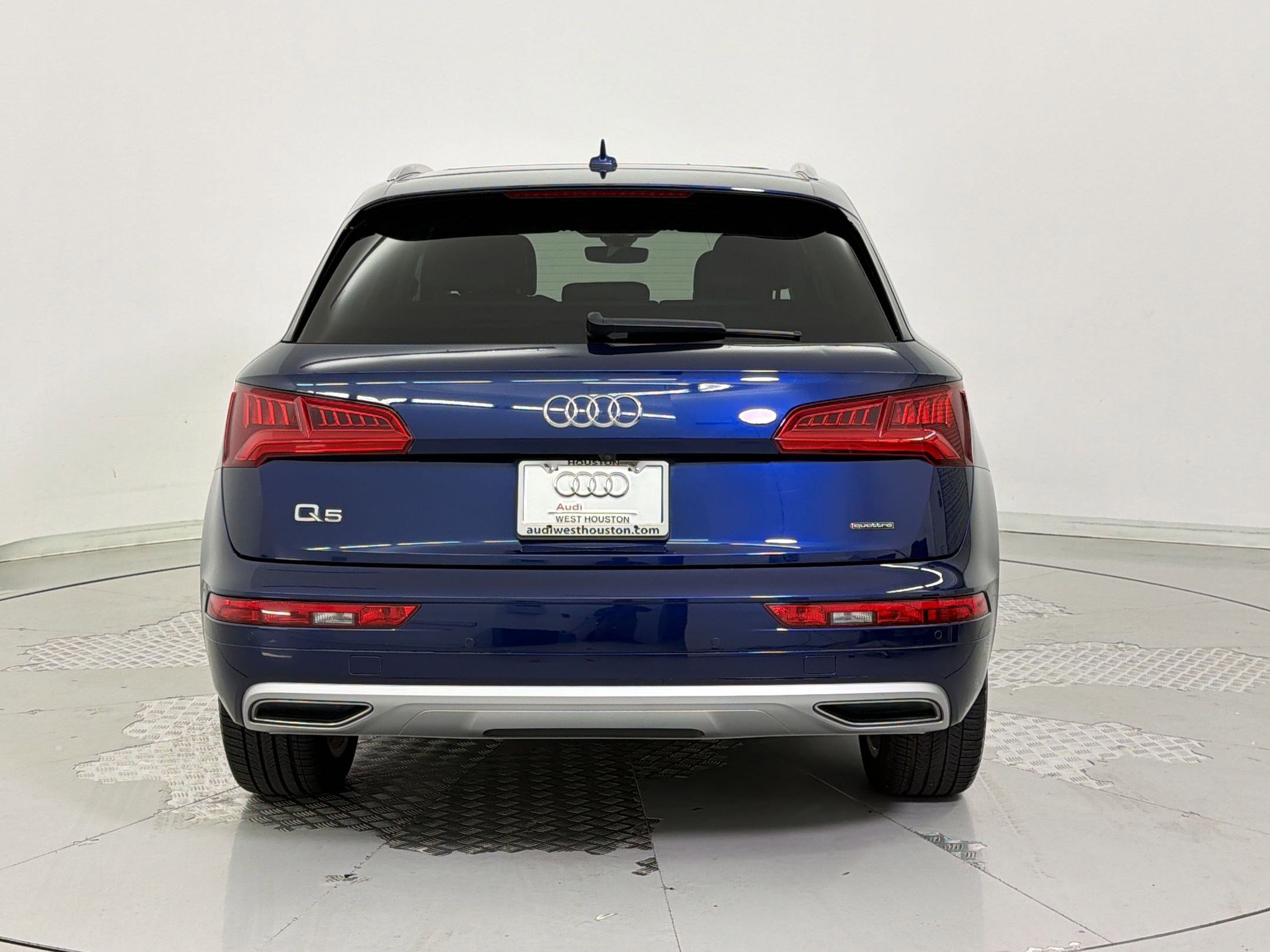 Certified 2019 Audi Q5 2.0T Premium Plus AWD/4WD image 8