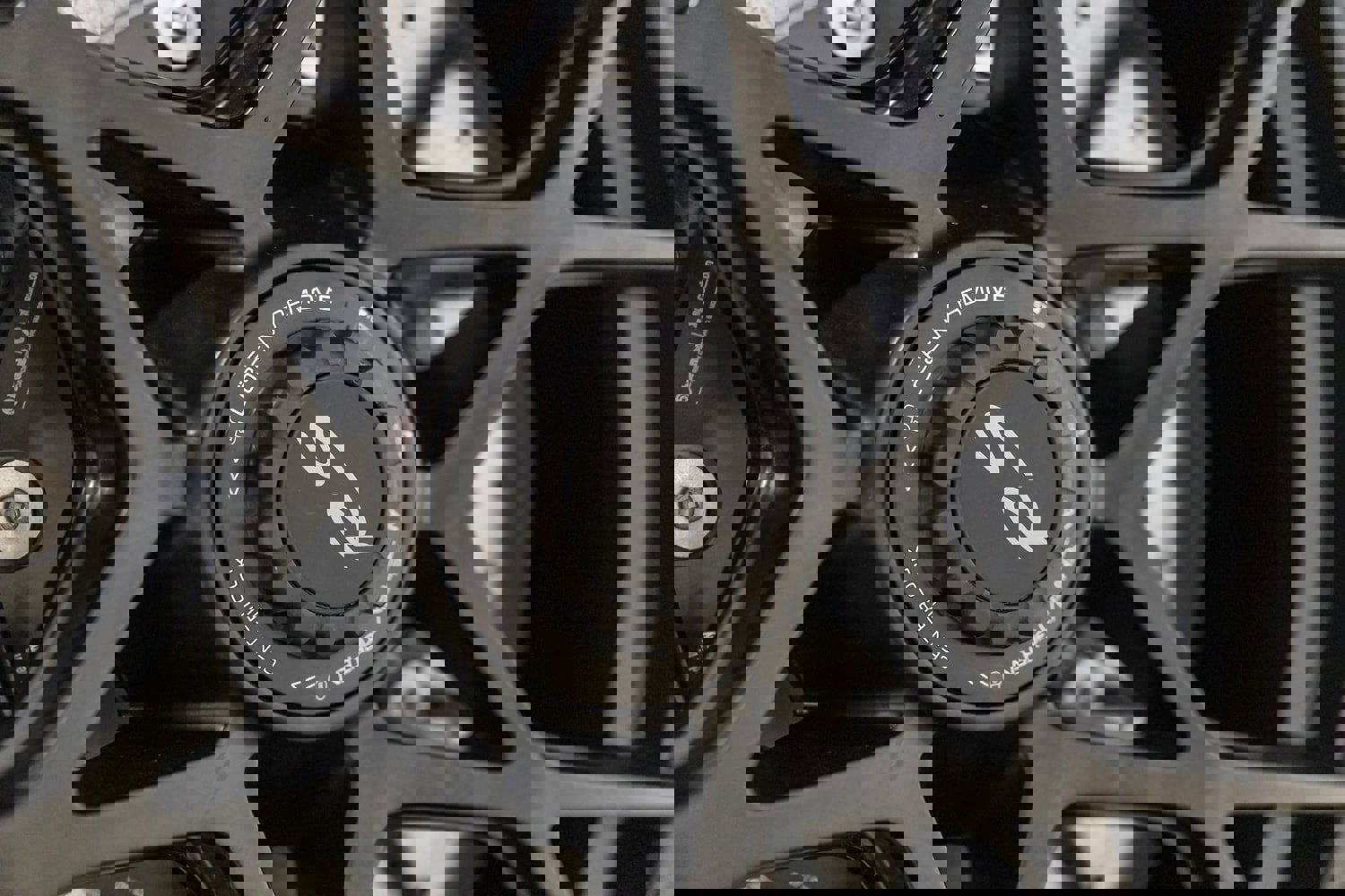 Used 2024 Porsche 718 Boxster Spyder RS w/ Light Design Package image 25