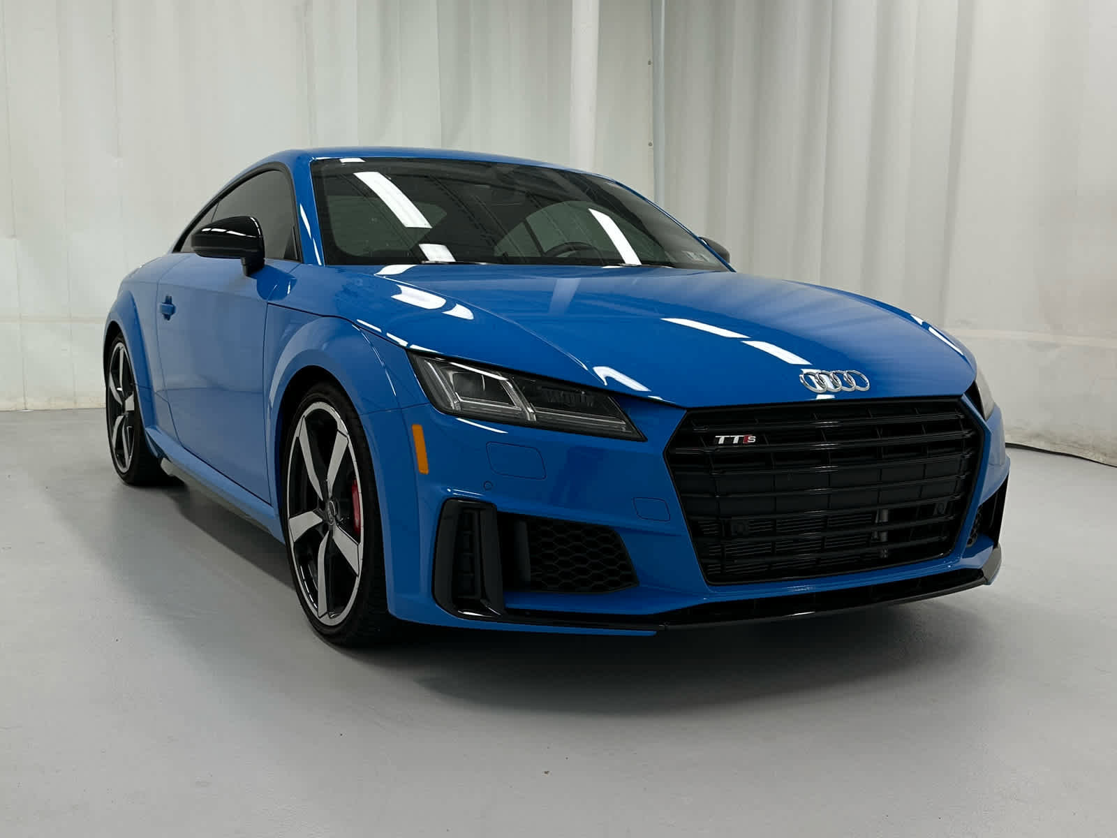 Used 2023 Audi TTS 2.0T Coupe image 2