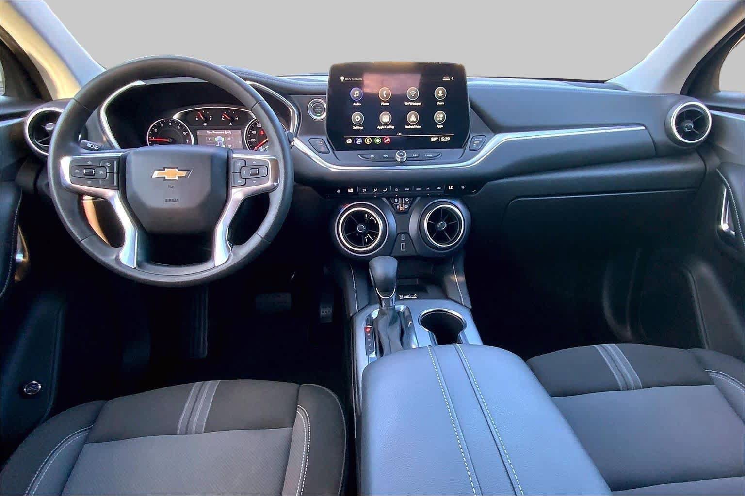 Used 2024 Chevrolet Blazer LT w/ Convenience Package FWD image 15