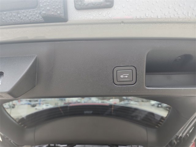 New 2026 Chevrolet Equinox EV RS image 16