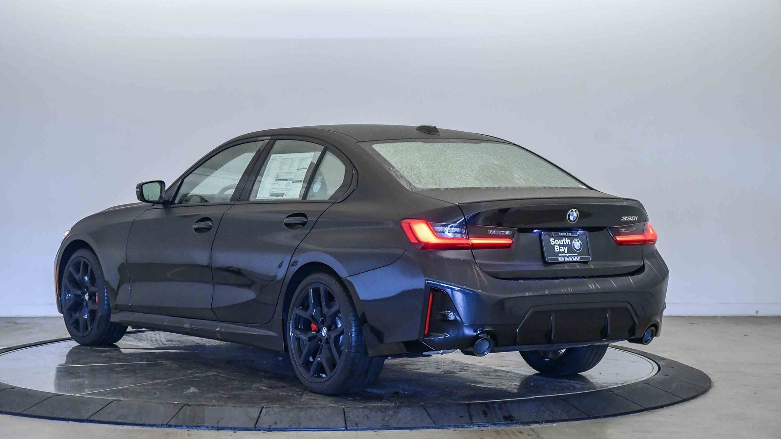 New 2026 BMW 330i Sedan image 2